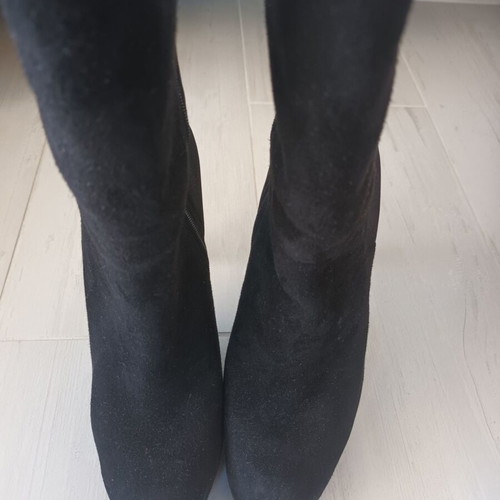 Ash suede boots like new, size 39, black