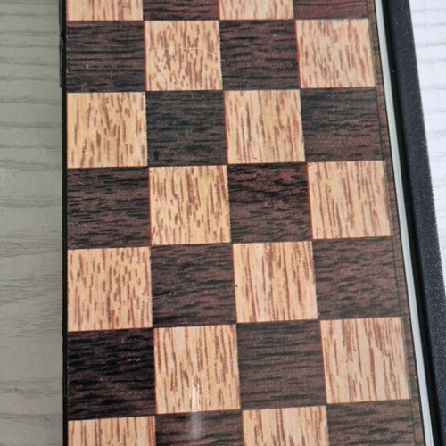 Portable Magnetic Chess Set like new, foldable for travel