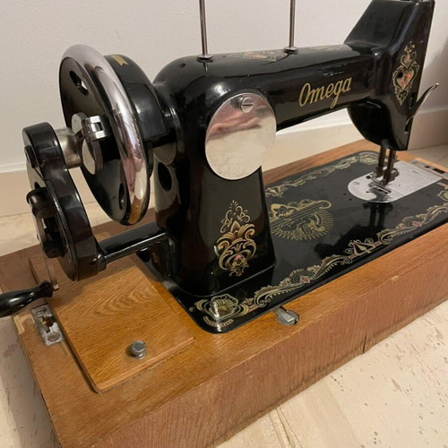 Omega sewing machine used, vintage, functional
