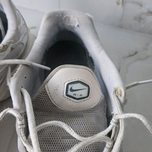 Nike TN (Air Max Plus) used white sport shoes size 44.5