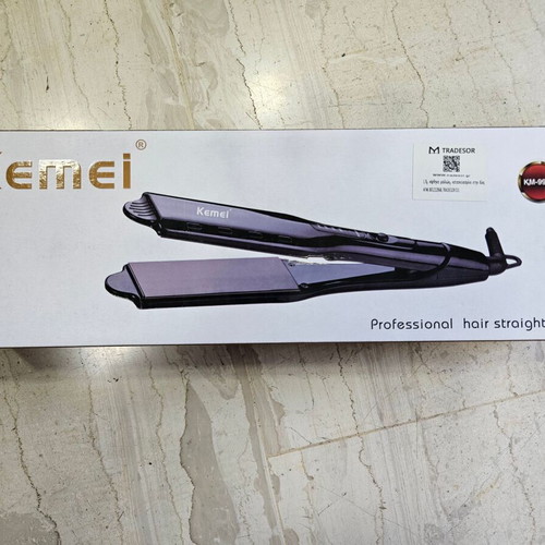 Hair straightener KM9939 new with ionic technology