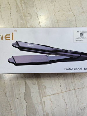 Hair straightener KM9939 new with ionic technology