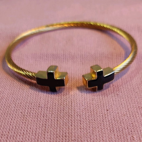 Stainless steel bracelet used, gold color with cross design