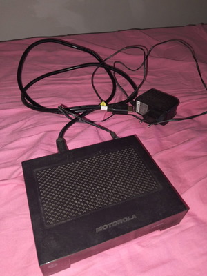 Motorola decoder used, good condition, no remote