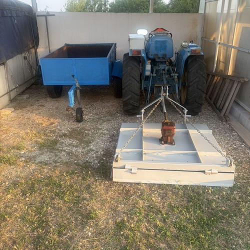 Hinomoto 1975E230 vineyard tractor used with 1.20x1.20 rotary tiller