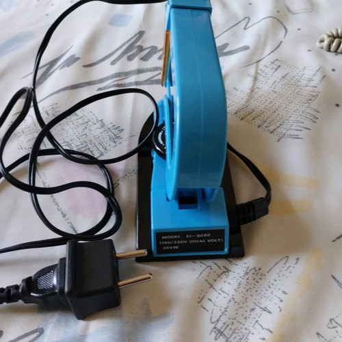 Portable Steam Iron used, ideal for travel and small items