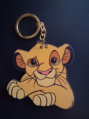 Wooden keychains like new, set of 2, brown and yellow