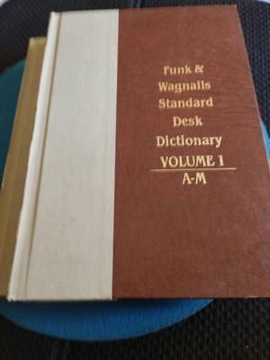 Funk & Wagnalls Dictionary 2 Volumes Like New Pack 1983 Edition
