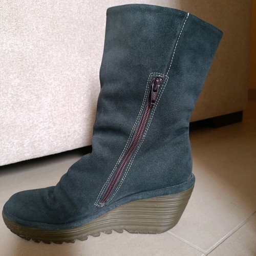 Fly London boots like new, size 37, blue