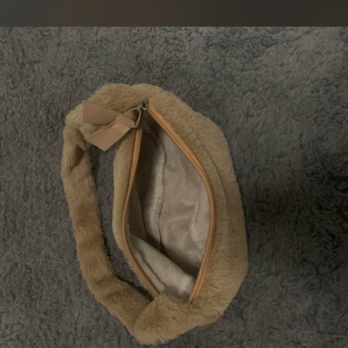 Shoulder bag like new, small light brown