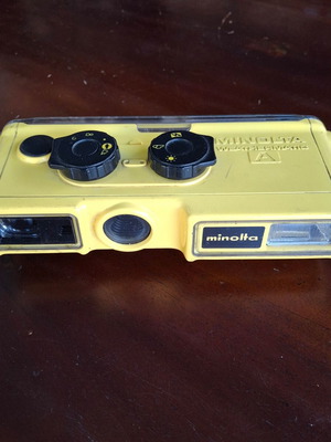 Minolta Weathermatic A underwater 110 film camera used, vintage 1980