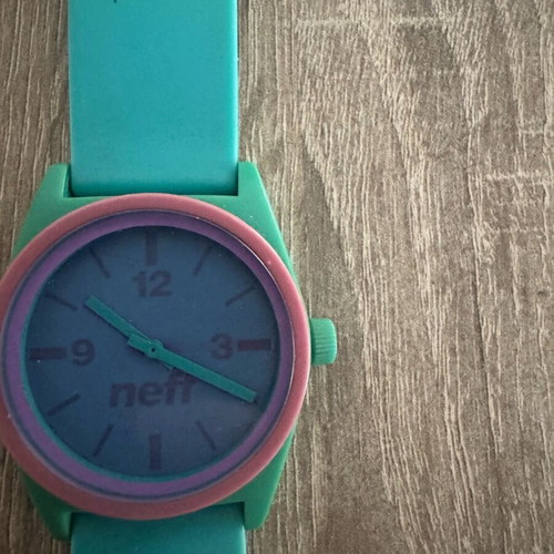 Neff unisex wristwatch used, with broken clasp