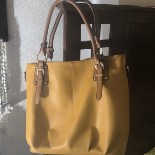 Leather shoulder bag like new