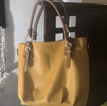 Leather shoulder bag like new