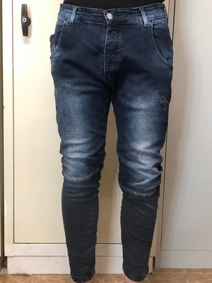 Панталон Damaged Jeans синьо размер L като нов