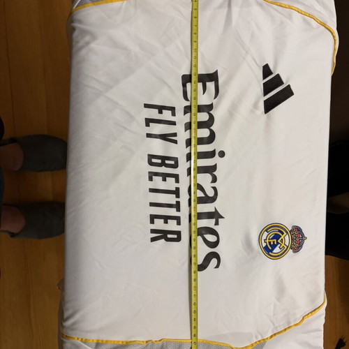Real Madrid 25/26 Home Jersey Large new official replica