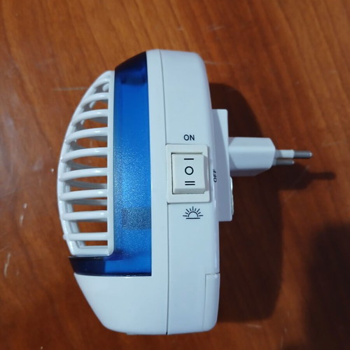 Insect killer device like new
