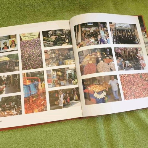 Pazaria: Mwrodies Kai Xrwmatta book used, Militos 2009 edition