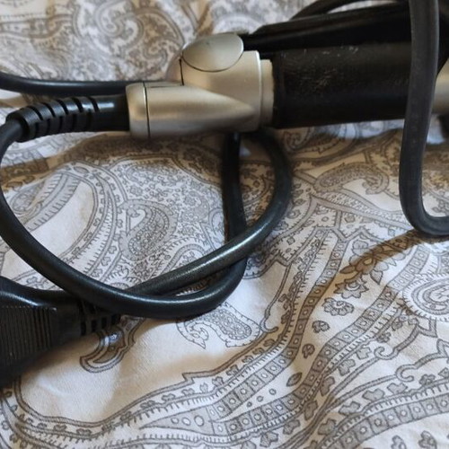 Bellissima hair straightener used with long cord