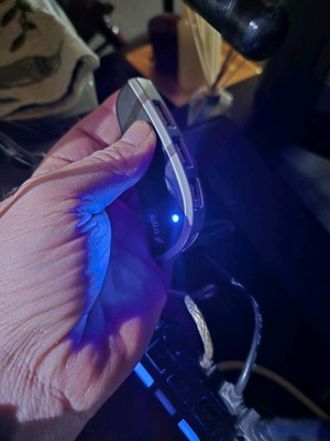 Crypto UH-450 USB Hub 4 Ports used with 1m detachable cable and LED indicator