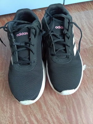Adidas Cloud Foam Comfort sneakers size 42 like new black