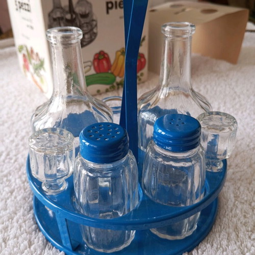Oil and vinegar set 5 pieces, new, stainless steel, blue