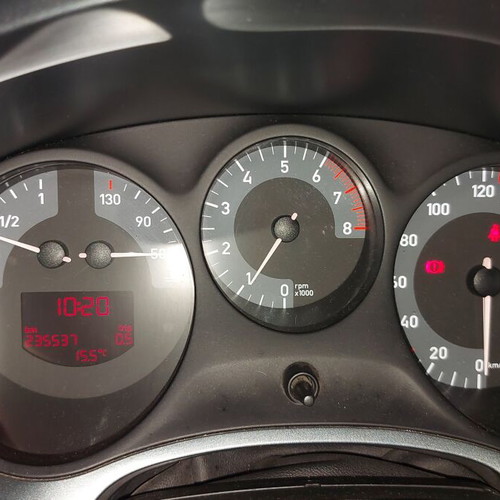 Seat Leon Reference 2008 used, red, 1.4L, 239000 km, manual