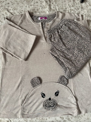 Cool pajama set like new, beige, size L