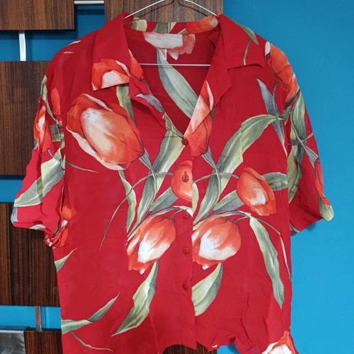 Vintage floral see through shirt used, red and green, size M