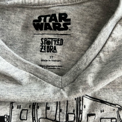 Star Wars set like new for 3 years old, 2 t-shirts and leggings