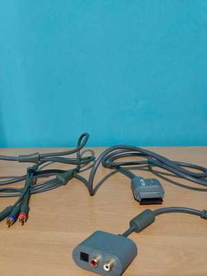 Microsoft Xbox 360 AV Cable Set (Component + SCART + Optical Out) new