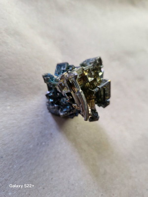 Bismuth crystal like new, 117g, tree shape