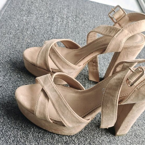 Wedding shoes pumps like new, 13 cm heel, beige, size 38
