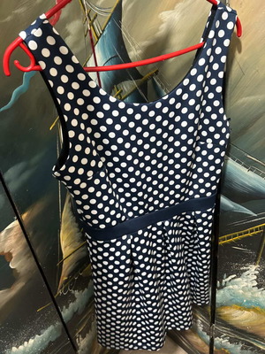 Women's polka dot dress like new, blue size M