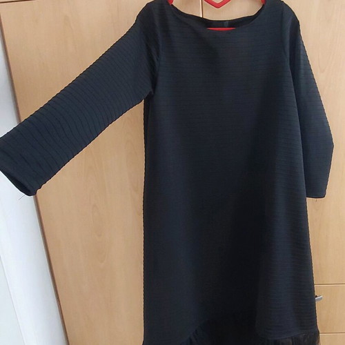 Midi dress Ratt by Rita Attala black textured elastic like new