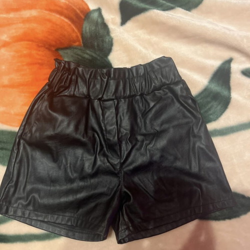 Leather shorts new size M 38 10