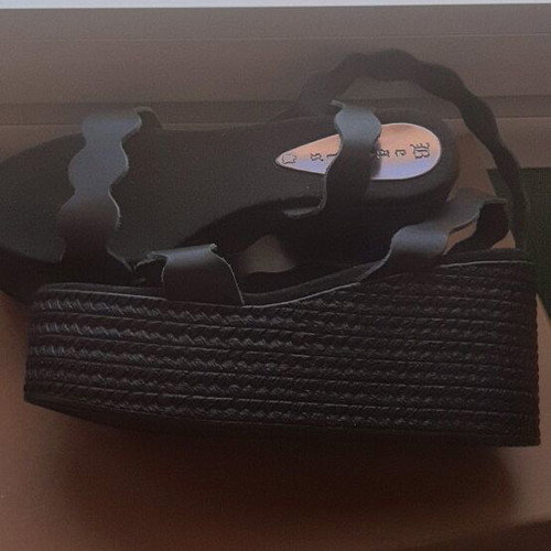 Sandal new leather platform size 39 black