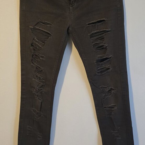 Stradivarius women's skinny fit jeans with rips size 40 like new