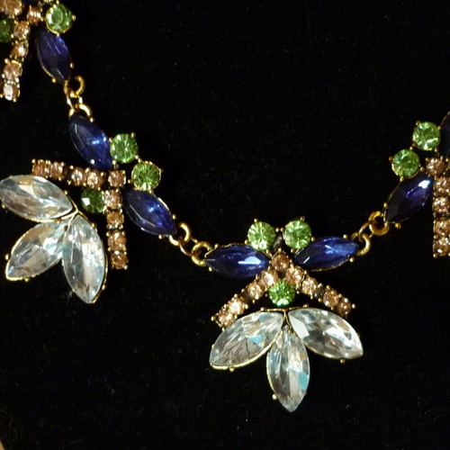 Bronze necklace with multicolored strass stone flower design