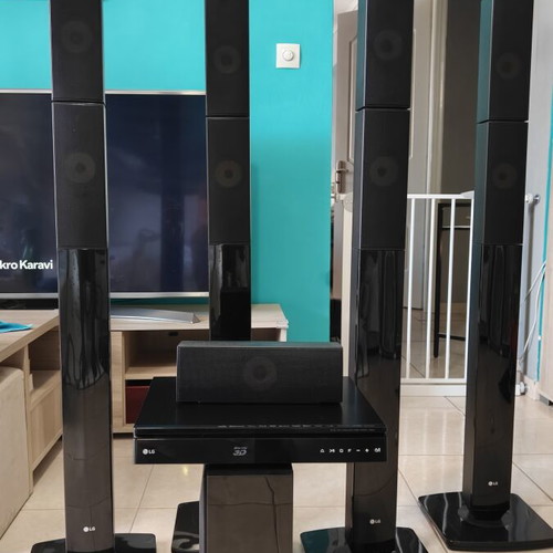 LG LHB655NW 5.1 Channel Home Cinema System with Wireless Rear Speakers