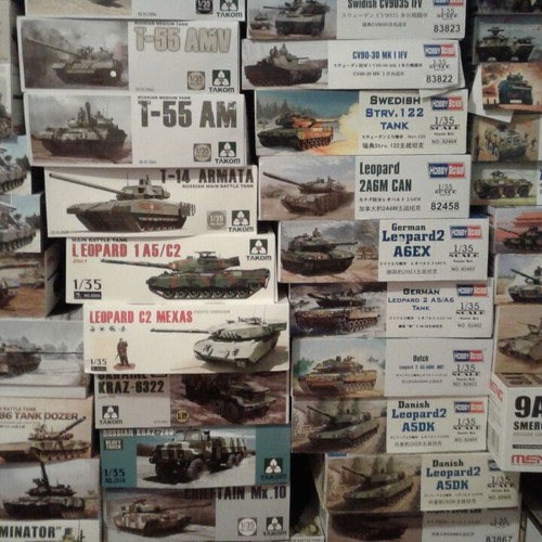Modeling kits new collection 2000+ with scales 1/35, 1/32, 1/16 and busts