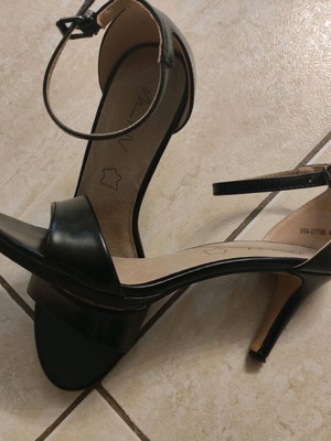 Miss Envie leather sandals new, black, size 40