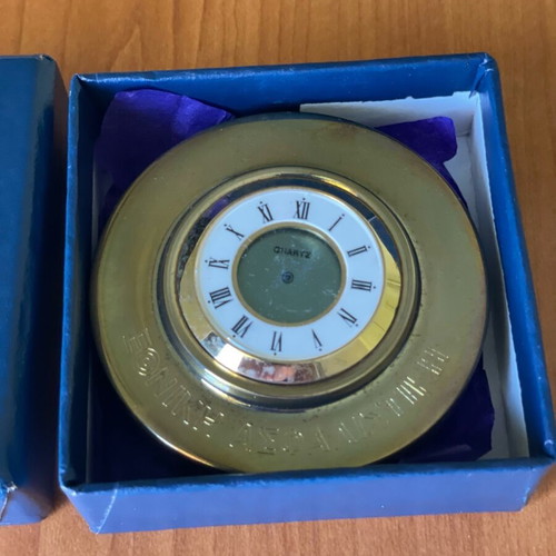 Quartz press papier clock of Ethniki Asfalistiki new