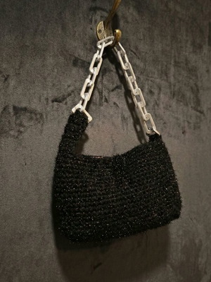 Jolie Môme shoulder bag black, made to order, woven with shiny details