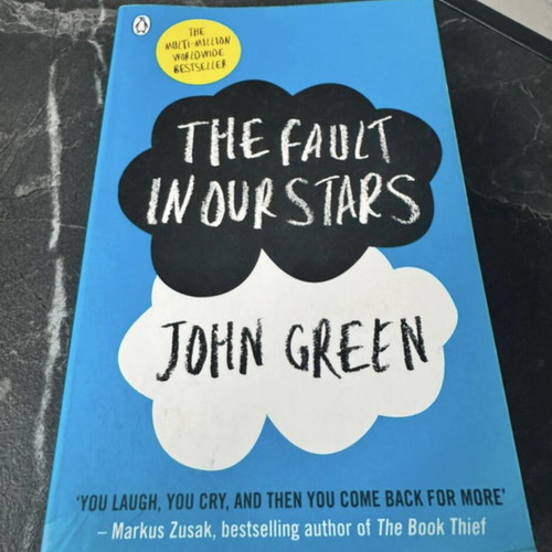 Book The Fault In Our Stars John Green used