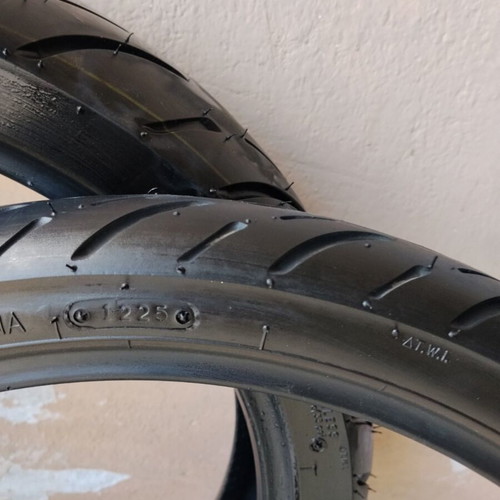 Kenda Tires for VF 125 Motorcycle like new, front 70/90-17 rear 120/90-17
