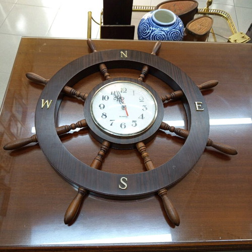 Decorative Wooden Nautical Wall Clock new with battery