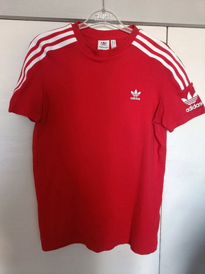 Adidas women's shirt red like new, regular fit