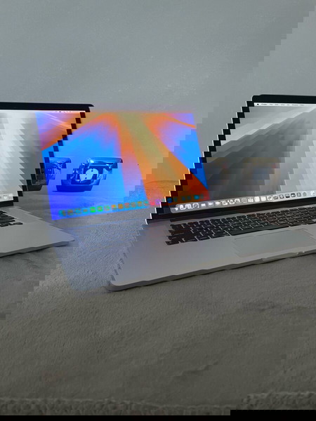  MacBook Pro Retina 15inch Intel i7