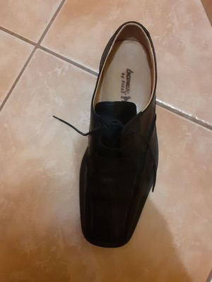 Men's lace-up shoes like new, size 46, black